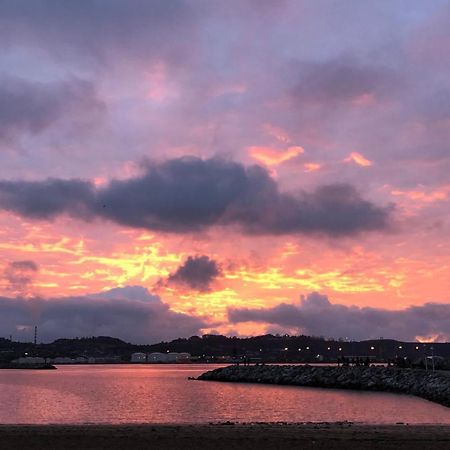 Alojamientos Muelle De Gijón Zewnętrze zdjęcie